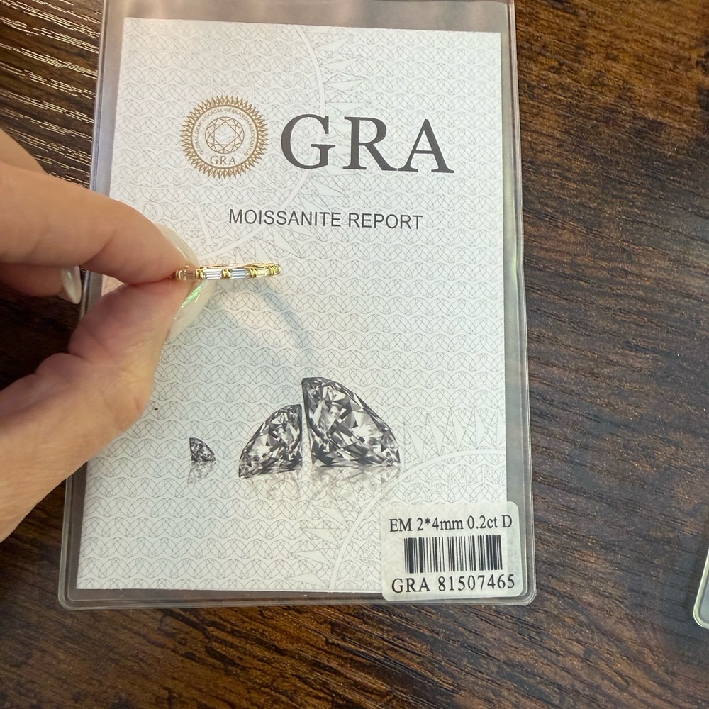 NWT Elegant Moissanite Rings with GRA Certification - size 6 - Picture 10 of 10